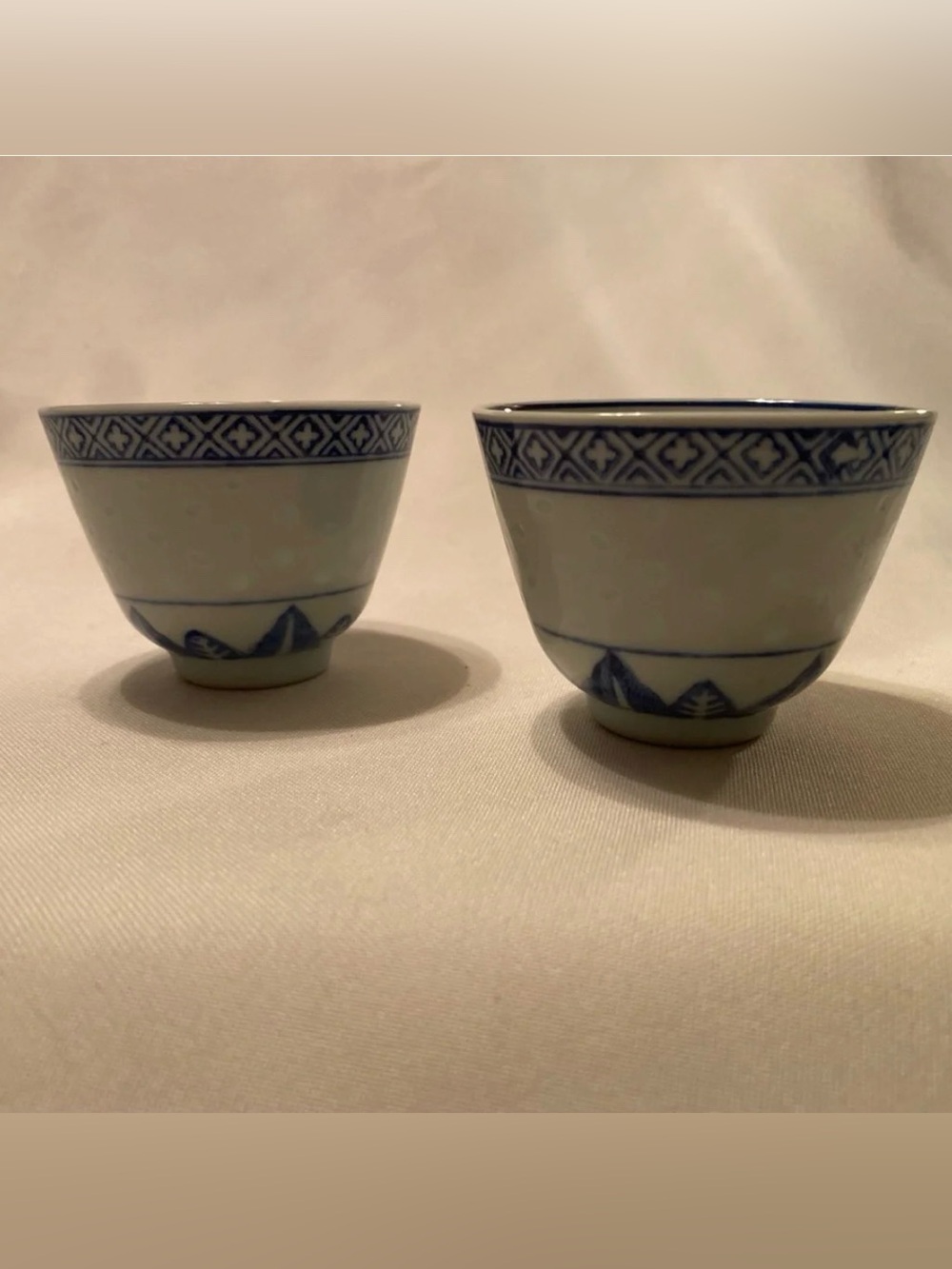 Tienshan Porcelain Rice Grain Floral Tea Cups WO Handles Set 2 Vintage Gorgeous